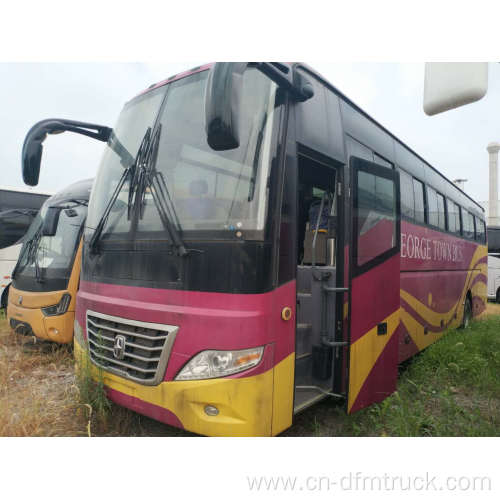 Dongfeng 31 Seats Coach Buses